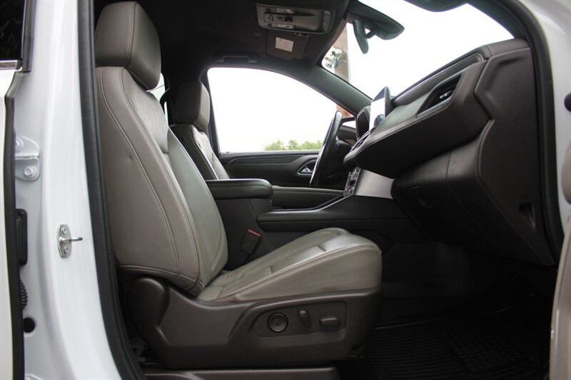2021 GMC Yukon XL SLT - Photo 31 - Lexington, SC 29073