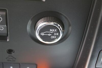 2020 Cadillac Escalade ESV Platinum   - Photo 43 - Lexington, SC 29073