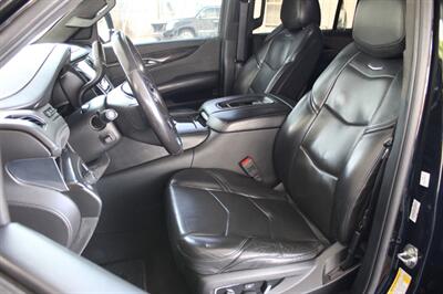 2020 Cadillac Escalade ESV Platinum   - Photo 16 - Lexington, SC 29073