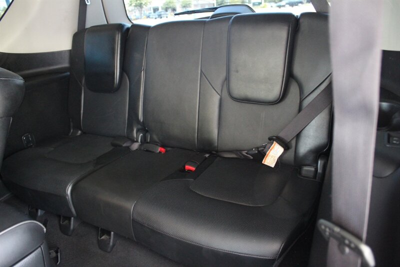 2018 INFINITI QX80 - Photo 18 - Lexington, SC 29073