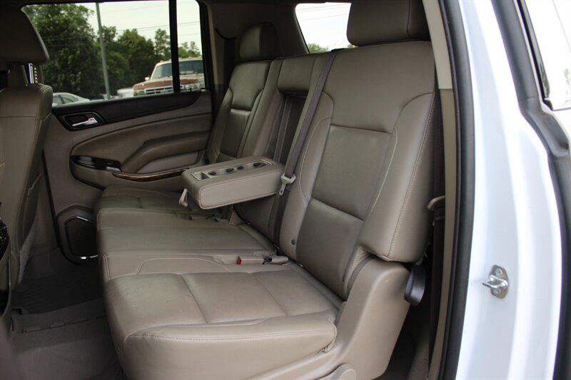 2020 GMC Yukon XL SLT - Photo 22 - Lexington, SC 29073