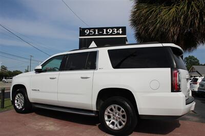 2020 GMC Yukon XL SLT - Photo 14 - Lexington, SC 29073
