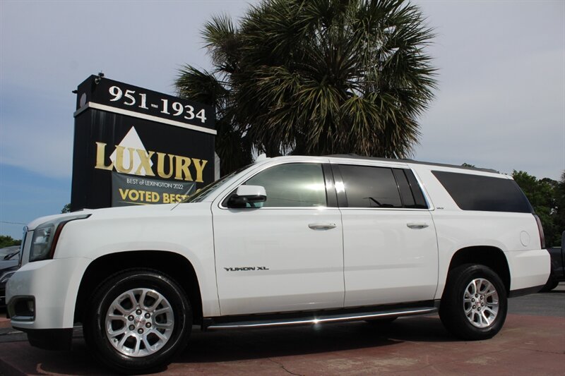 2020 GMC Yukon XL SLT - Photo 2 - Lexington, SC 29073