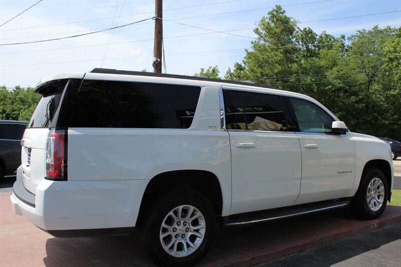 2020 GMC Yukon XL SLT - Photo 9 - Lexington, SC 29073