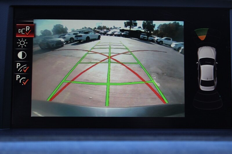 2017 BMW 330i - Photo 28 - Lexington, SC 29073