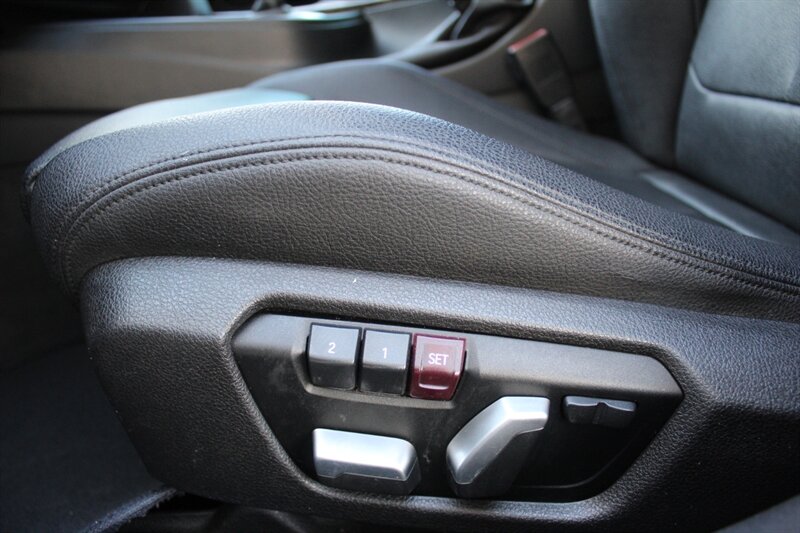 2017 BMW 330i - Photo 12 - Lexington, SC 29073