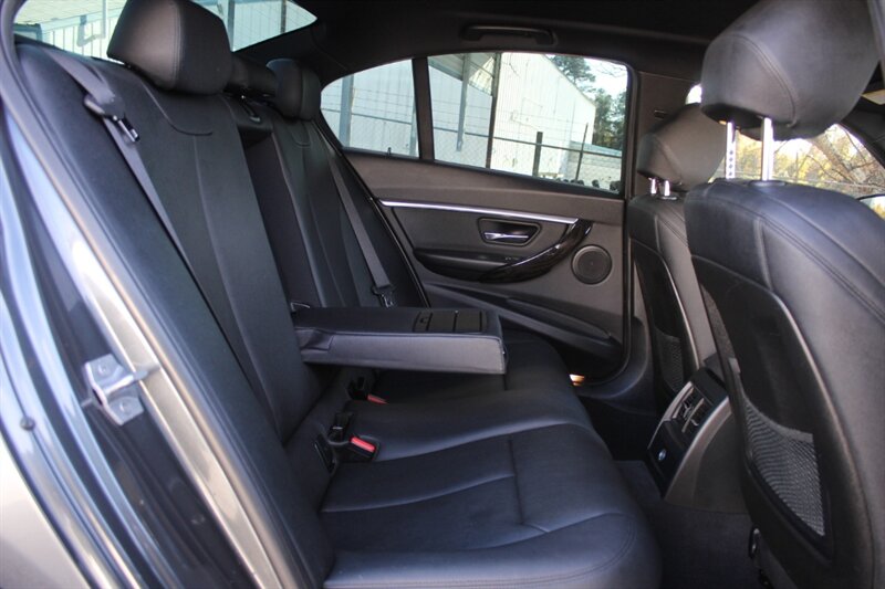 2017 BMW 330i - Photo 21 - Lexington, SC 29073