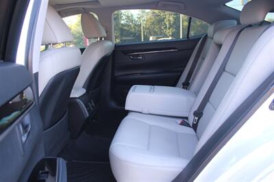 2016 Lexus ES 350   - Photo 21 - Lexington, SC 29073