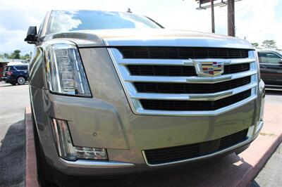 2019 Cadillac Escalade Premium Luxury   - Photo 7 - Lexington, SC 29073