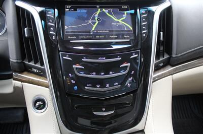 2019 Cadillac Escalade Premium Luxury   - Photo 55 - Lexington, SC 29073