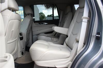 2019 Cadillac Escalade Premium Luxury   - Photo 22 - Lexington, SC 29073