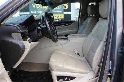 2019 Cadillac Escalade Premium Luxury   - Photo 19 - Lexington, SC 29073
