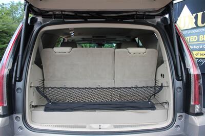2019 Cadillac Escalade Premium Luxury   - Photo 29 - Lexington, SC 29073