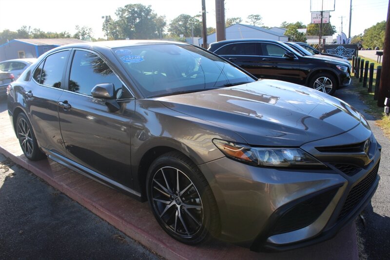 2024 Toyota Camry SE - Photo 8 - Lexington, SC 29073