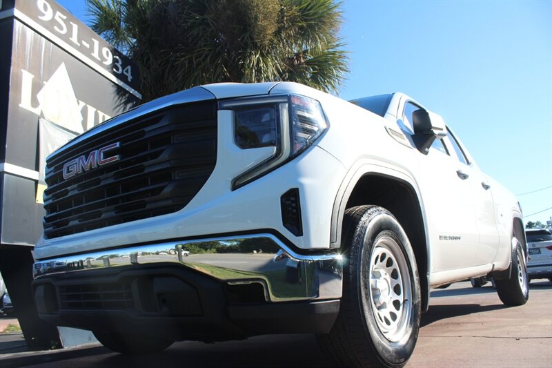 2023 GMC Sierra 1500 Pro   - Photo 1 - Lexington, SC 29073