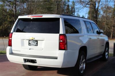 2017 Chevrolet Suburban LT   - Photo 8 - Lexington, SC 29073