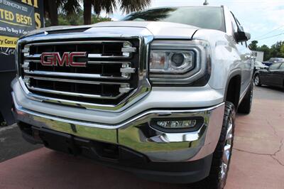 2018 GMC Sierra 1500 SLT   - Photo 10 - Lexington, SC 29073