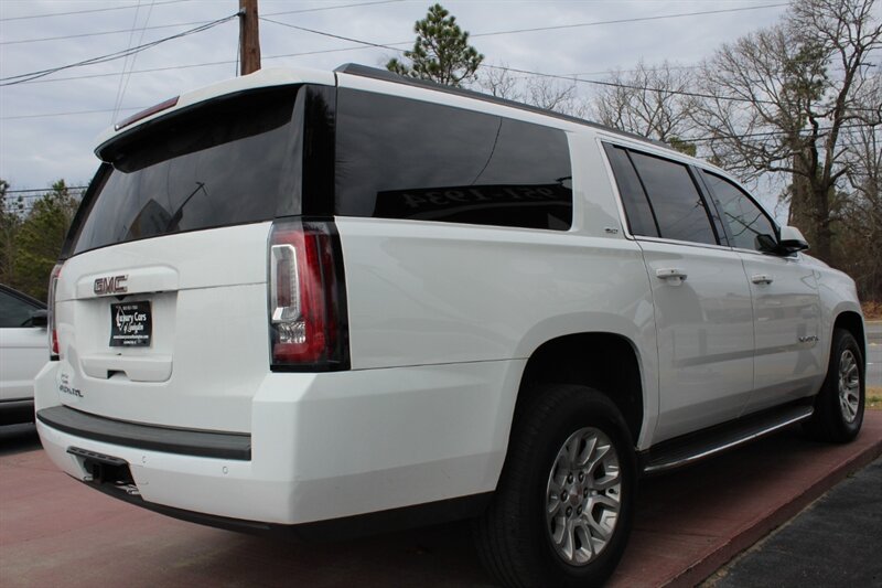 2019 GMC Yukon XL SLT - Photo 13 - Lexington, SC 29073