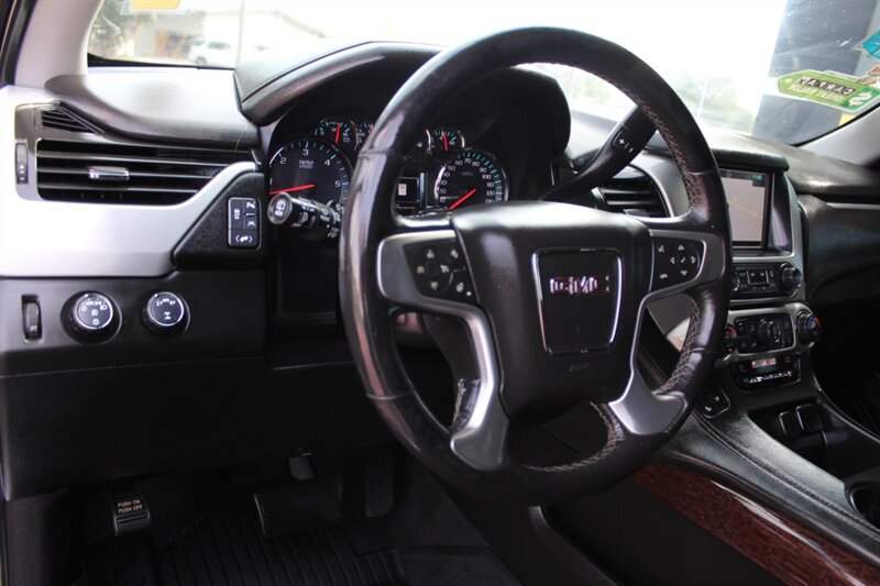 2019 GMC Yukon XL SLT - Photo 16 - Lexington, SC 29073