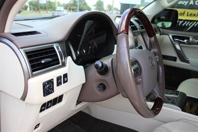 2017 Lexus GX 460   - Photo 12 - Lexington, SC 29073