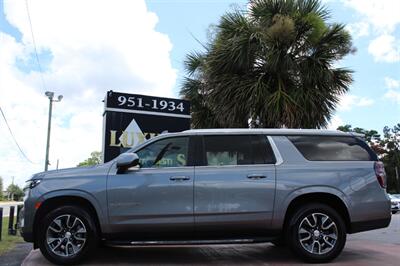 2022 Chevrolet Suburban LT   - Photo 10 - Lexington, SC 29073