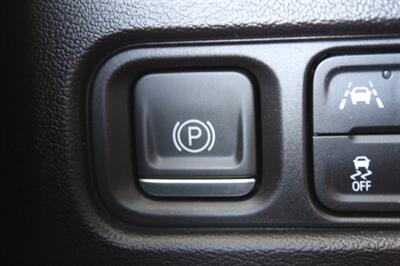2022 Chevrolet Suburban LT   - Photo 49 - Lexington, SC 29073