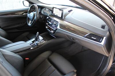 2018 BMW 530i xDrive   - Photo 30 - Lexington, SC 29073