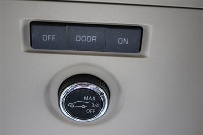 2020 Chevrolet Suburban LT   - Photo 40 - Lexington, SC 29073