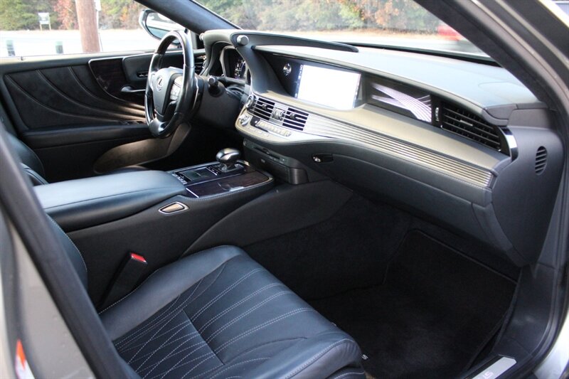 2018 Lexus LS 500 - Photo 33 - Lexington, SC 29073