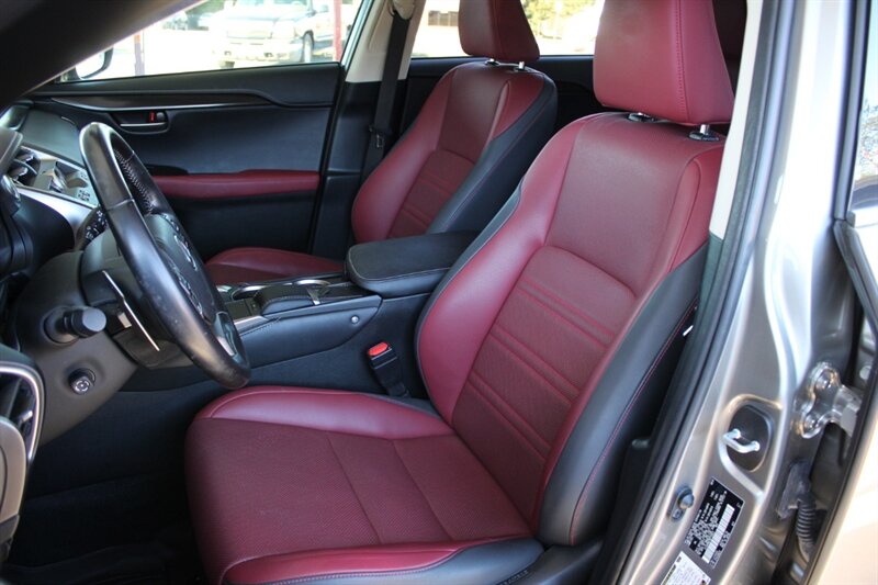 2021 Lexus NX 300   - Photo 17 - Lexington, SC 29073
