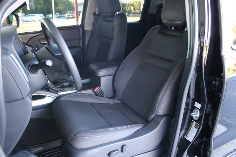 2022 Nissan Frontier SV - Photo 17 - Lexington, SC 29073