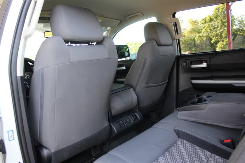 2019 Toyota Tundra SR5 - Photo 19 - Lexington, SC 29073