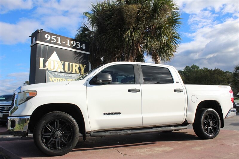 2019 Toyota Tundra SR5 - Photo 2 - Lexington, SC 29073