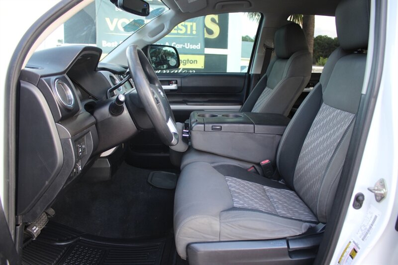 2019 Toyota Tundra SR5 - Photo 15 - Lexington, SC 29073