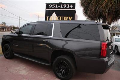 2017 Chevrolet Suburban LT   - Photo 5 - Lexington, SC 29073