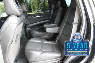 2017 Cadillac Escalade Platinum   - Photo 19 - Lexington, SC 29073