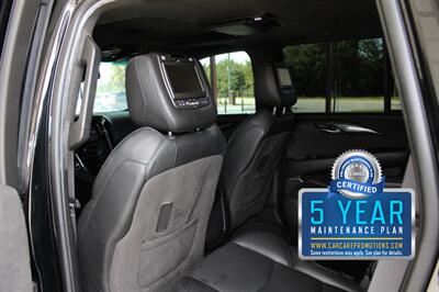 2017 Cadillac Escalade Platinum   - Photo 23 - Lexington, SC 29073