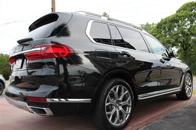 2020 BMW X7 xDrive40i   - Photo 21 - Lexington, SC 29073