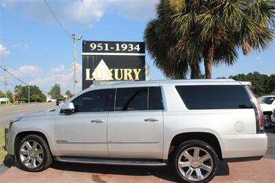 2019 Cadillac Escalade ESV Luxury   - Photo 6 - Lexington, SC 29073