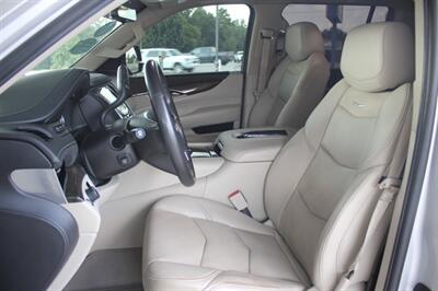 2019 Cadillac Escalade ESV Luxury   - Photo 21 - Lexington, SC 29073