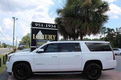 2019 GMC Yukon XL SLT   - Photo 4 - Lexington, SC 29073