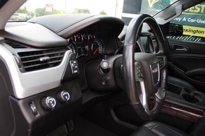 2019 GMC Yukon XL SLT   - Photo 15 - Lexington, SC 29073