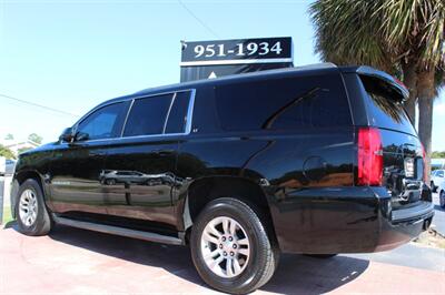 2018 Chevrolet Suburban LT   - Photo 13 - Lexington, SC 29073