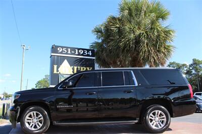 2018 Chevrolet Suburban LT   - Photo 8 - Lexington, SC 29073
