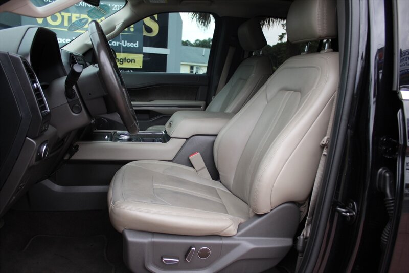 2020 Ford Expedition MAX Limited - Photo 16 - Lexington, SC 29073