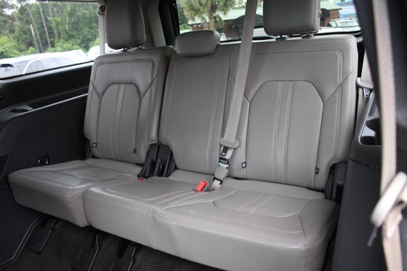 2020 Ford Expedition MAX Limited - Photo 26 - Lexington, SC 29073