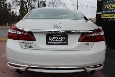 2017 Honda Accord EX-L V6 w/Navi w/Honda Sensing   - Photo 11 - Lexington, SC 29073