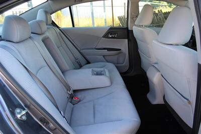 2017 Honda Accord LX   - Photo 22 - Lexington, SC 29073