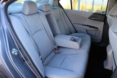 2017 Honda Accord LX   - Photo 25 - Lexington, SC 29073