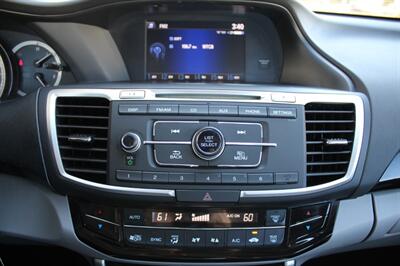 2017 Honda Accord LX   - Photo 37 - Lexington, SC 29073